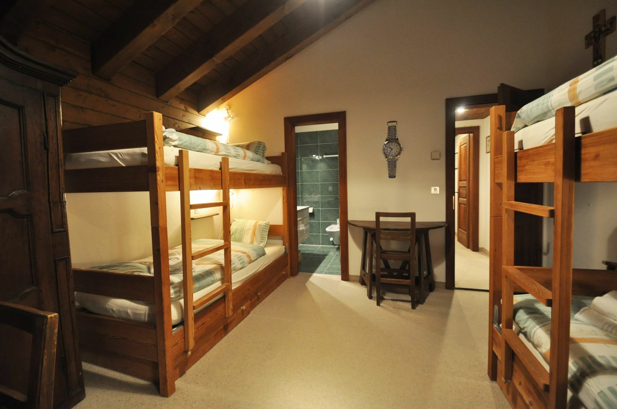 Haus Tiefbach - Apartment Cervino Zermatt Extérieur photo